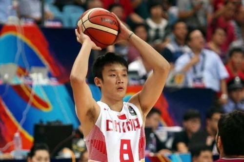锋刃之魂，谁是中国男篮历史最强小前锋？